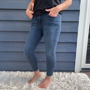 Kensie Effortless Ankle Midrise Darkwash Jeans
